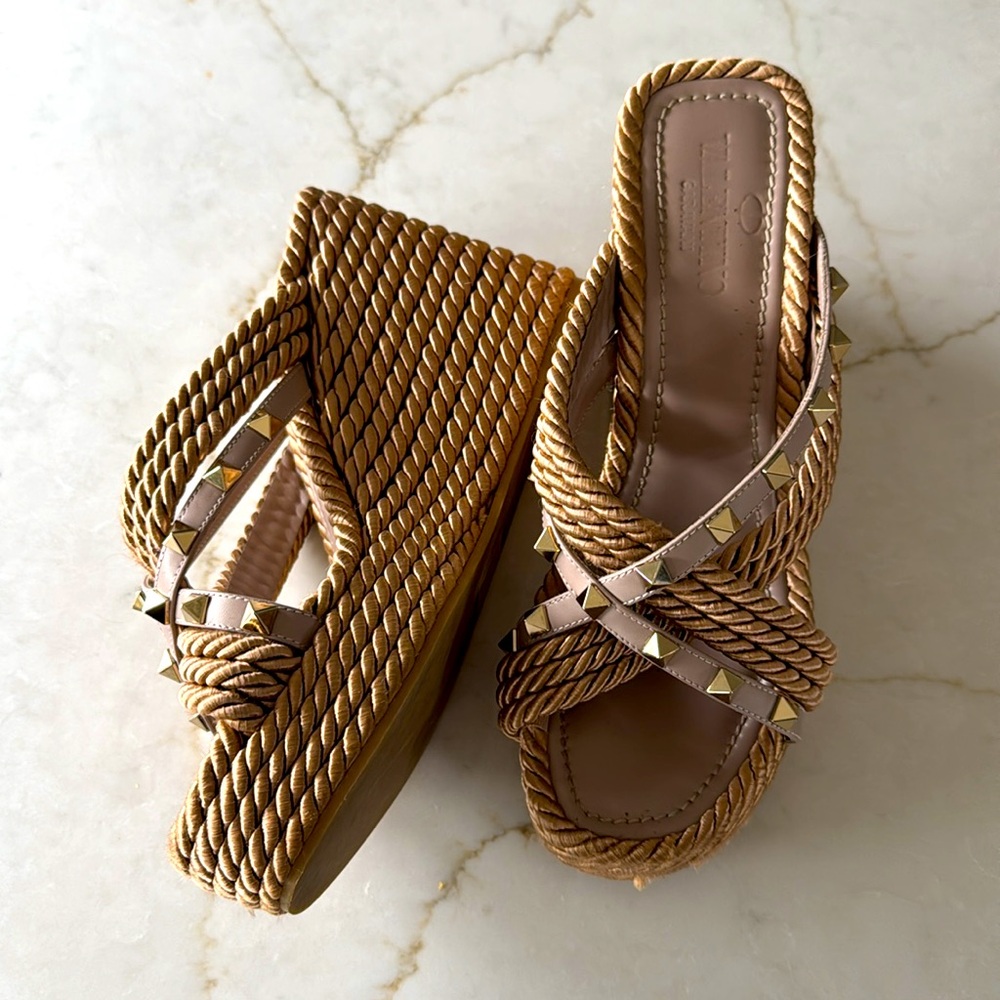 Valentino Rockstud Rope Wedges - Picture 2 of 6